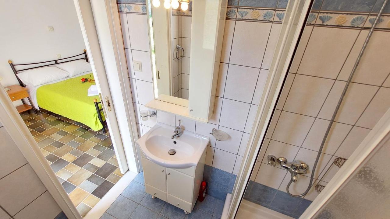 Euryclea Apartments Perachori Экстерьер фото